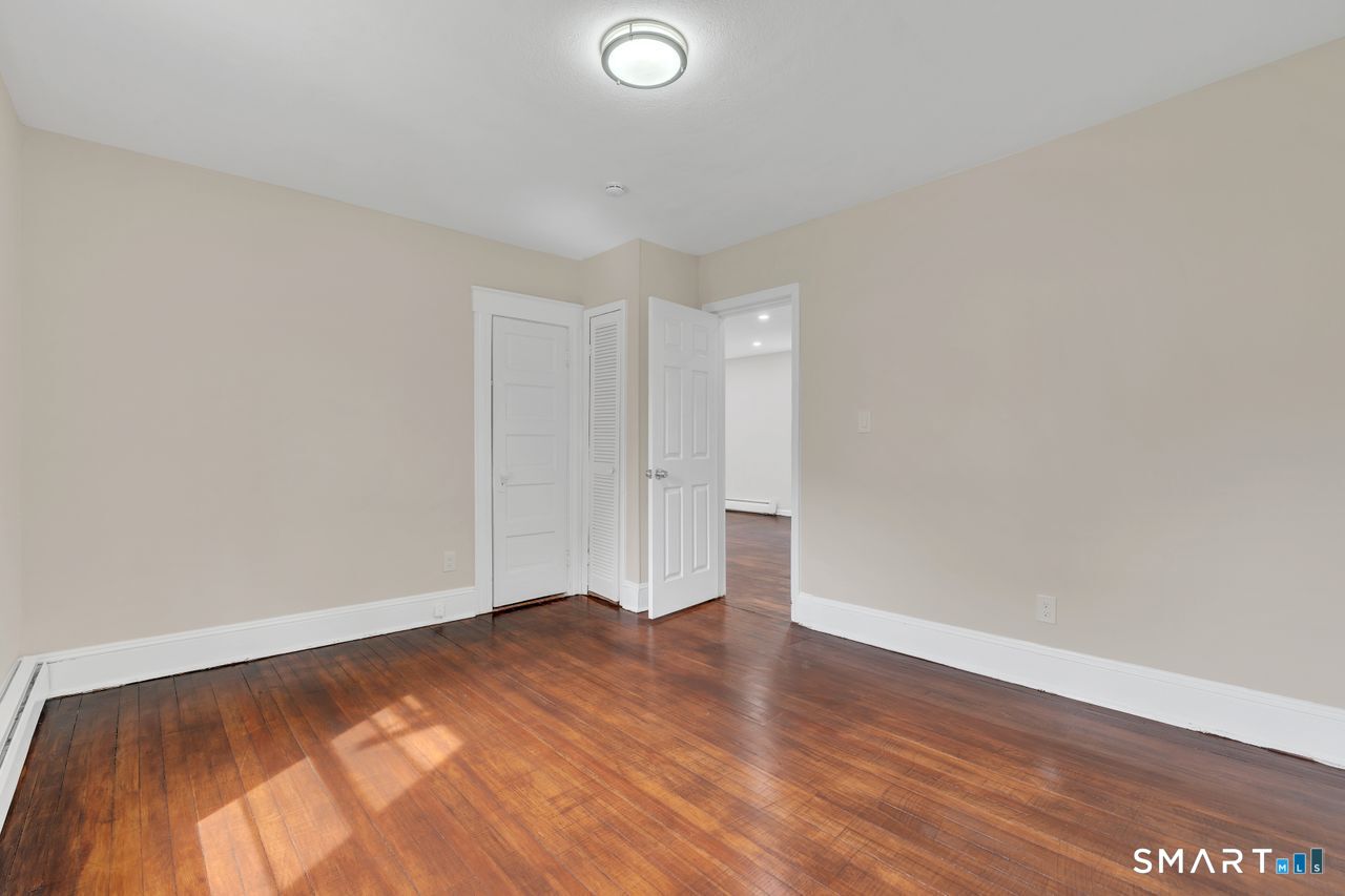 54 Overlook Avenue New Britain CT 06053