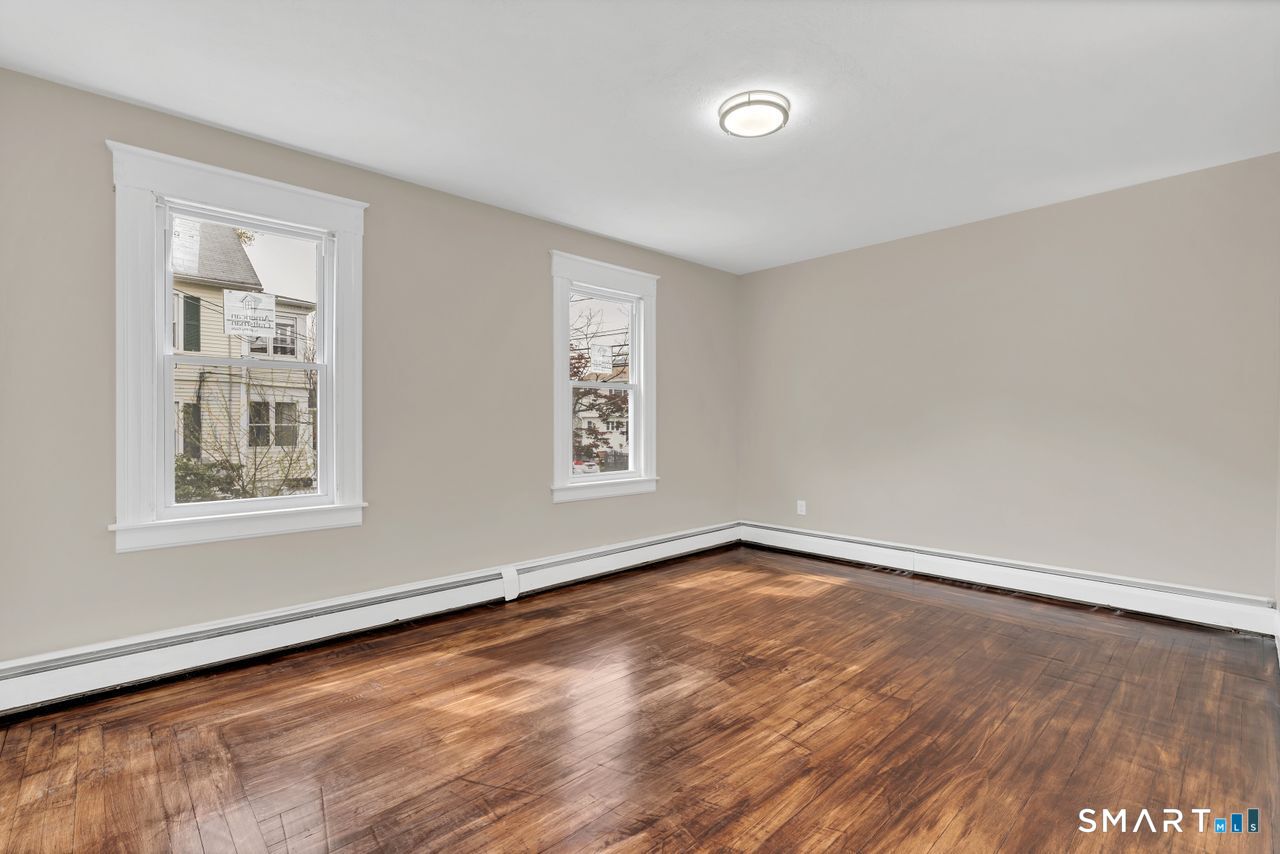 54 Overlook Avenue New Britain CT 06053