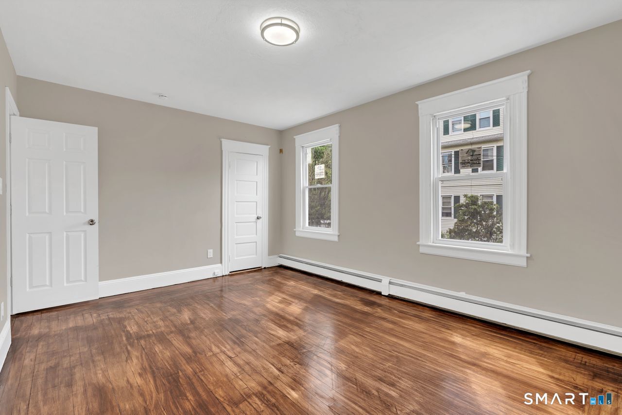 54 Overlook Avenue New Britain CT 06053