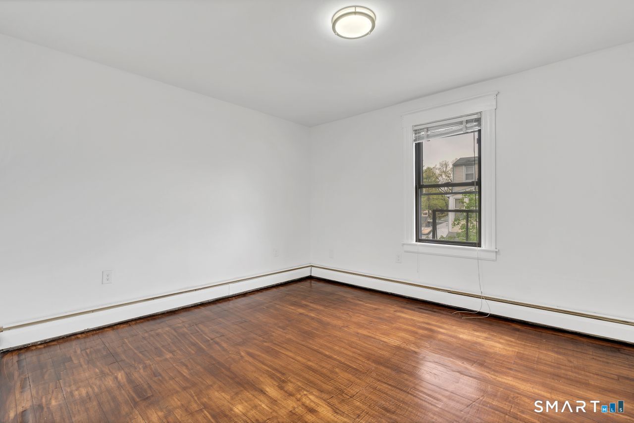54 Overlook Avenue New Britain CT 06053