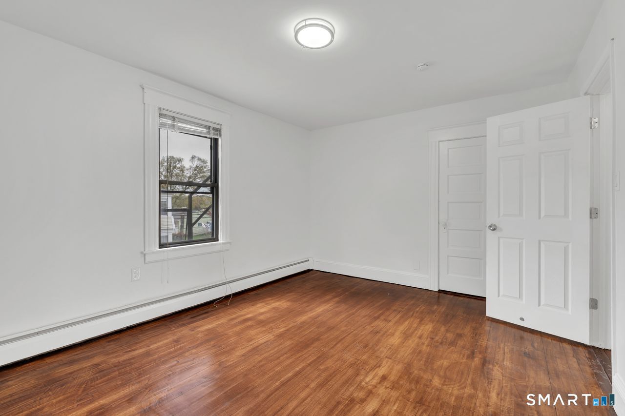 54 Overlook Avenue New Britain CT 06053