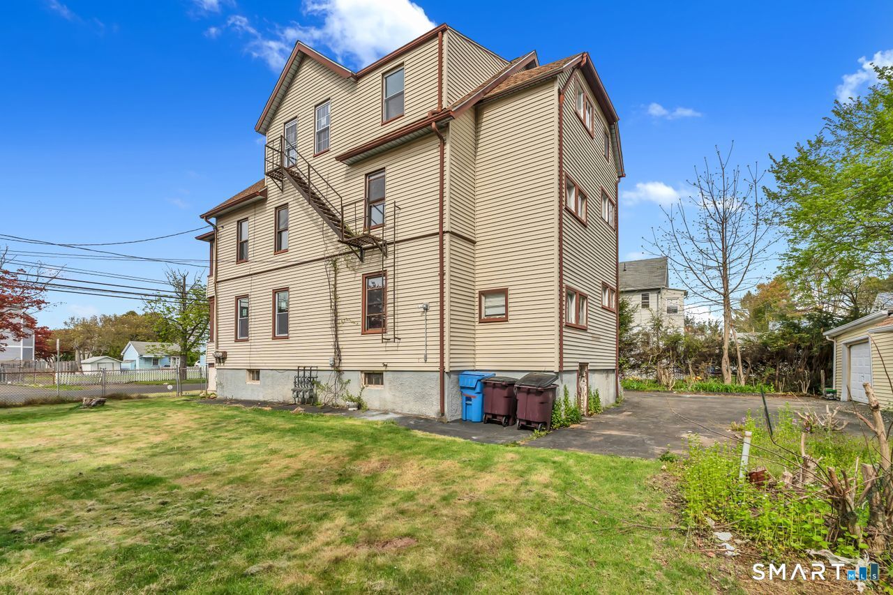 54 Overlook Avenue New Britain CT 06053