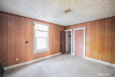 19 North Street Meriden CT 06451