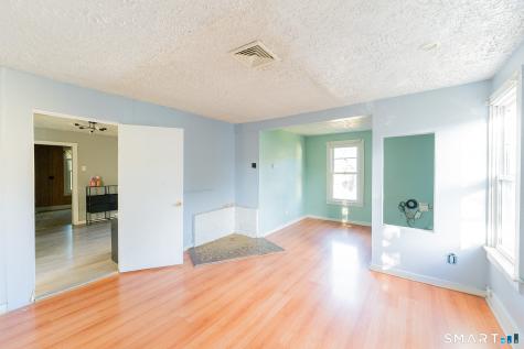 19 North Street Meriden CT 06451