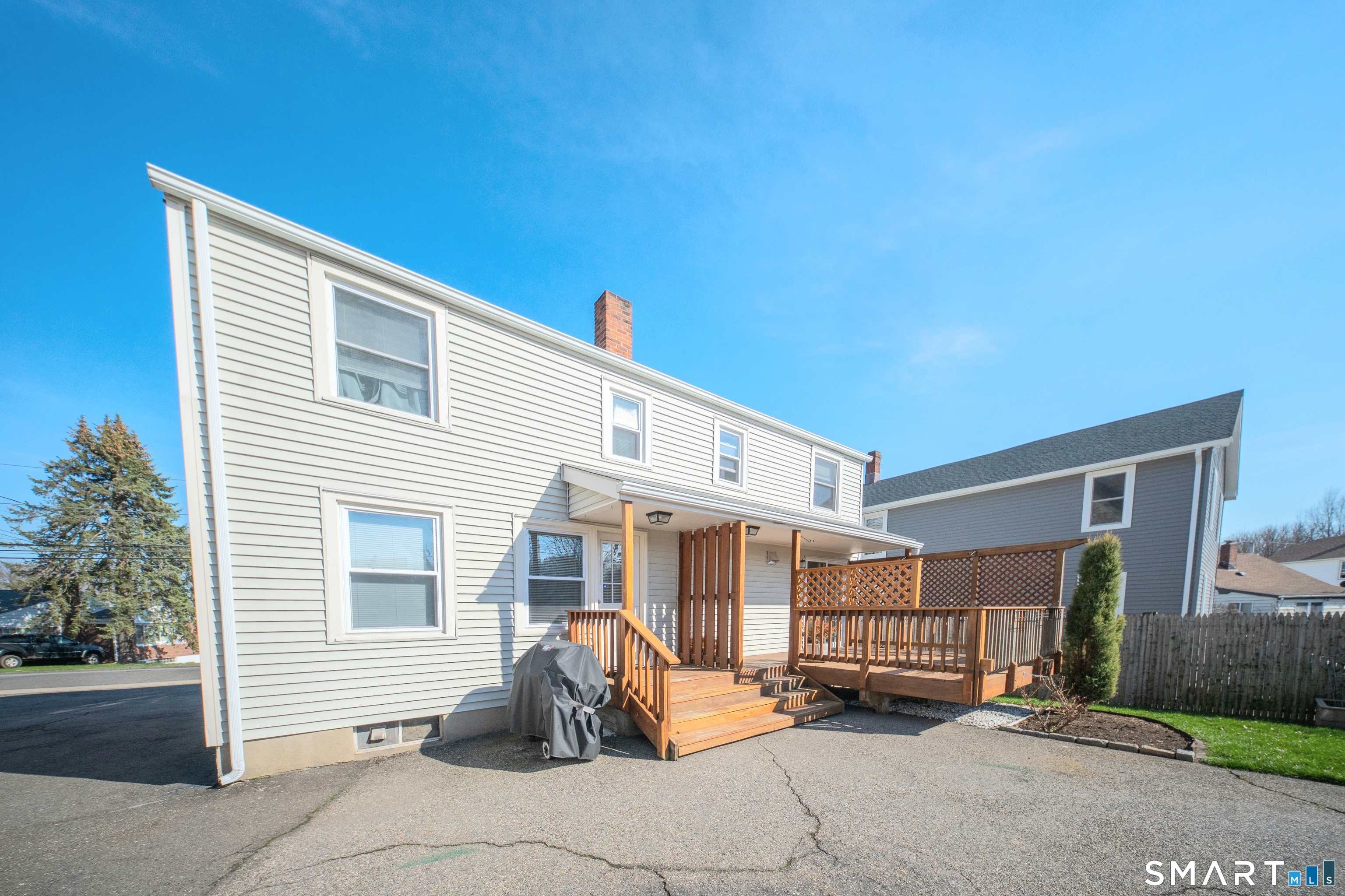 424 Rockwell Avenue Stratford CT 06615