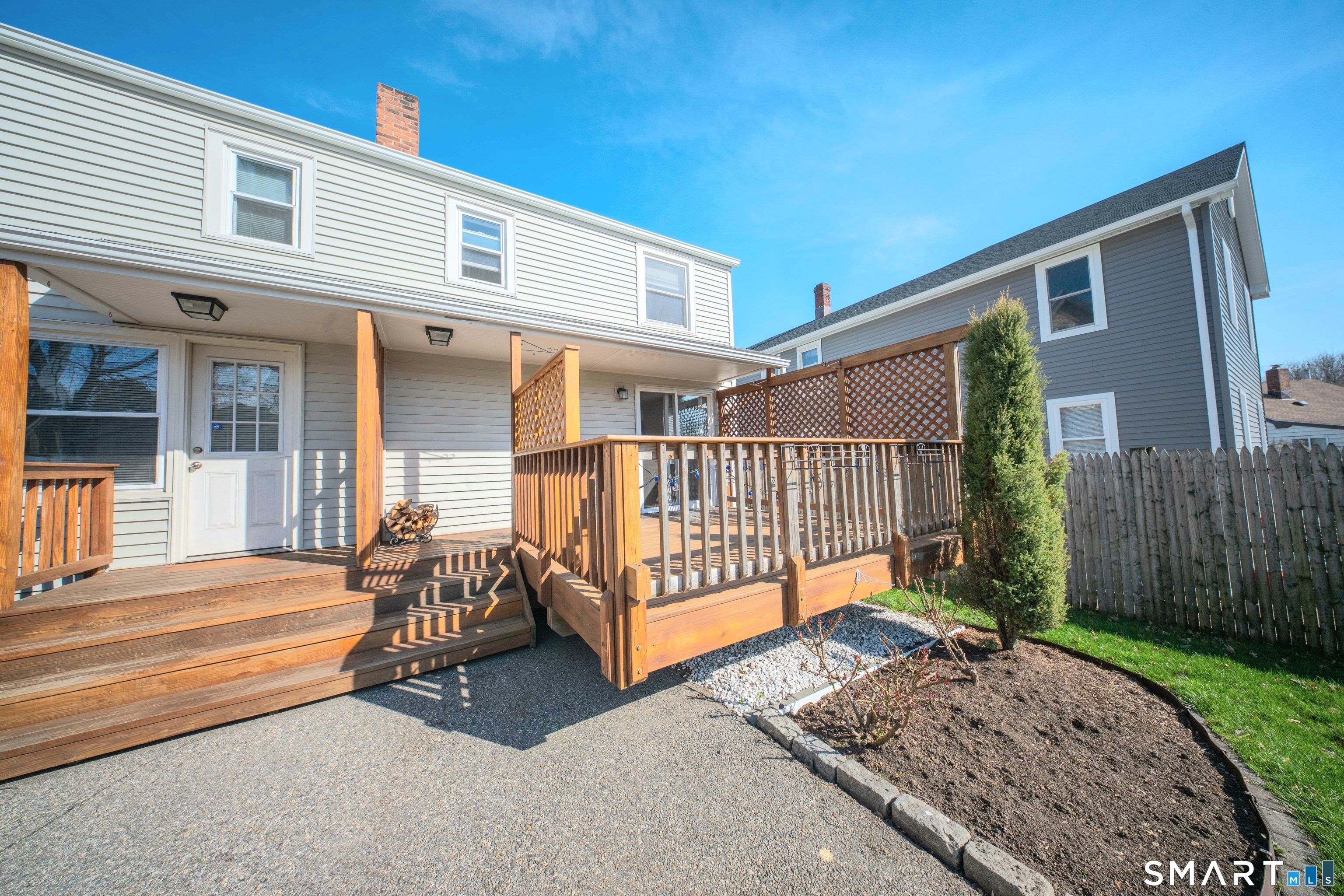 424 Rockwell Avenue Stratford CT 06615