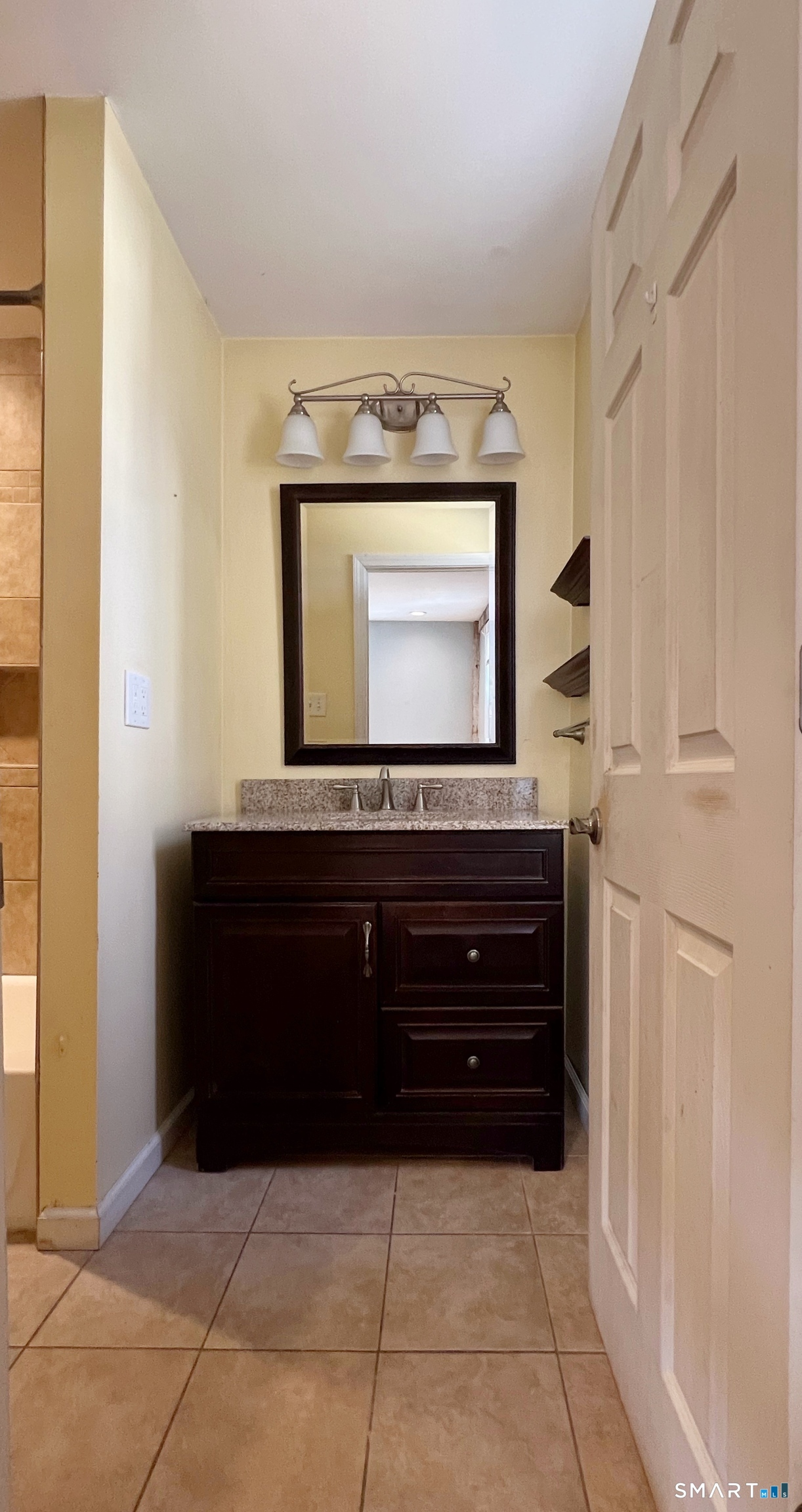 14-16 Crown Street Plainville CT 06062