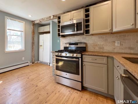 14-16 Crown Street Plainville CT 06062
