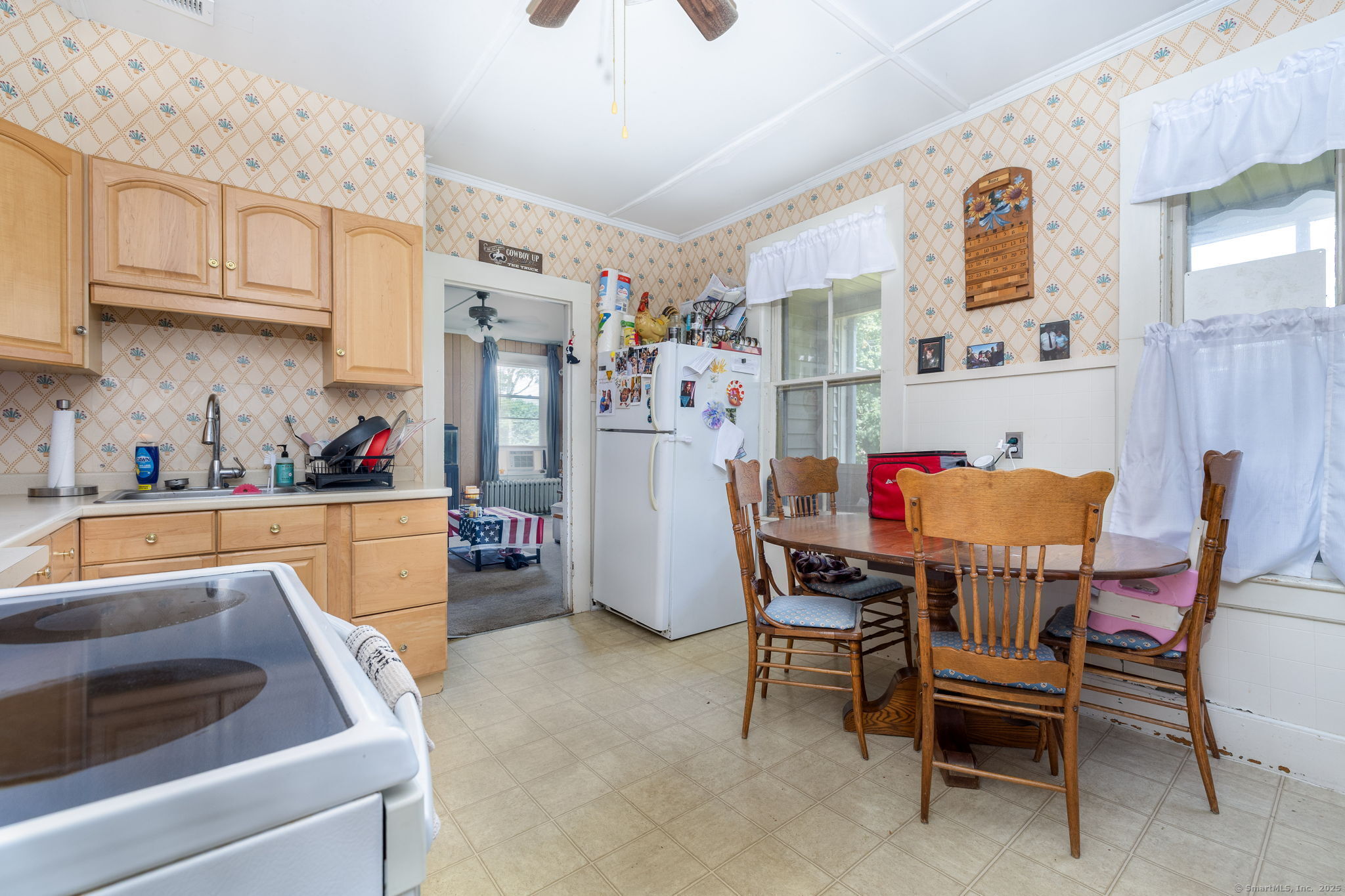 115 Grove Street Putnam CT 06260