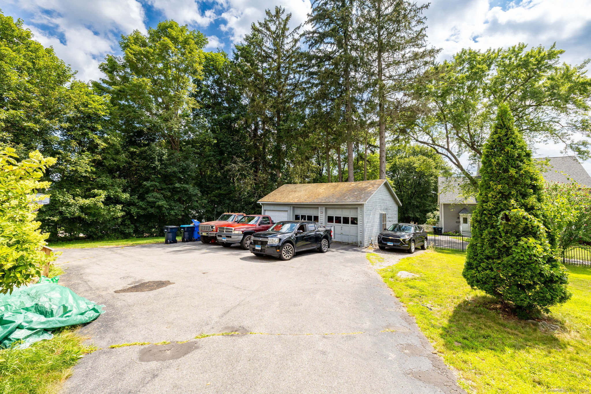 115 Grove Street Putnam CT 06260