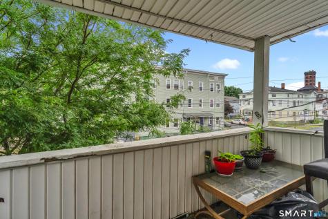 644-646 Maple Street Bridgeport CT 06608