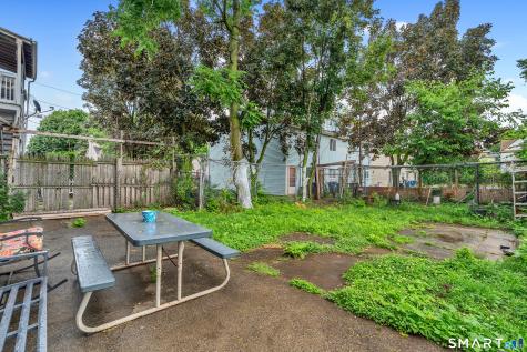 644-646 Maple Street Bridgeport CT 06608