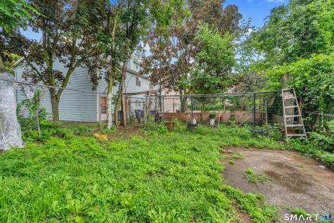 644-646 Maple Street Bridgeport CT 06608