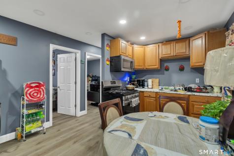 644-646 Maple Street Bridgeport CT 06608