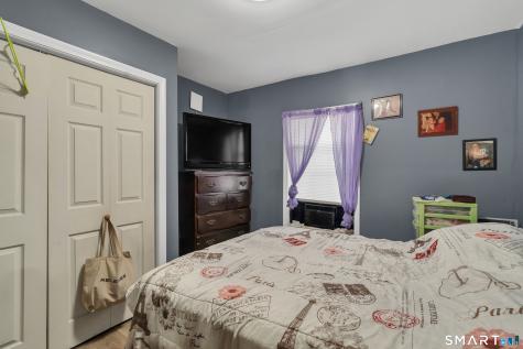 644-646 Maple Street Bridgeport CT 06608