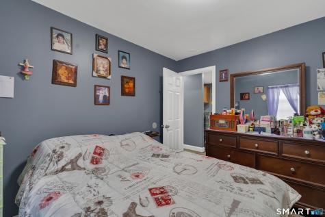 644-646 Maple Street Bridgeport CT 06608