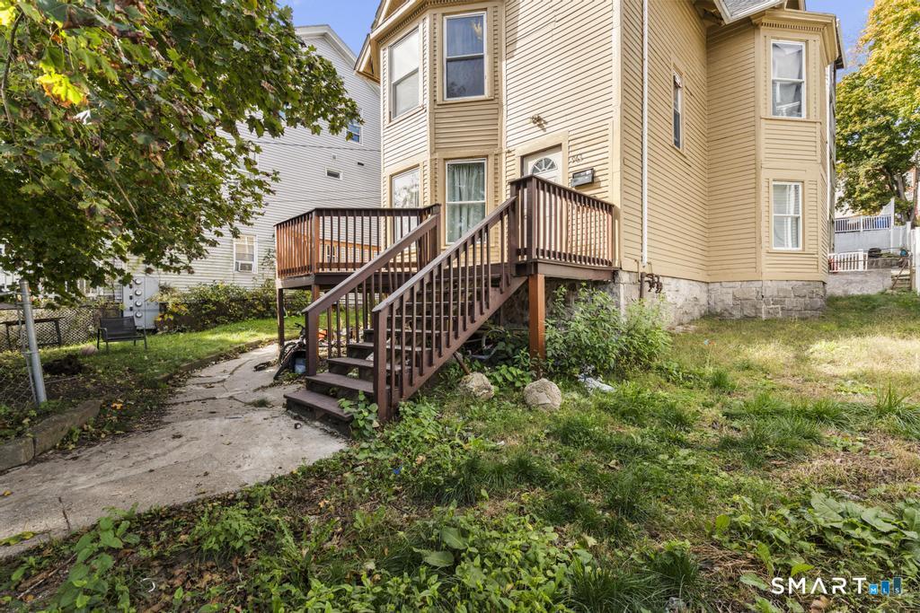 963 North Main Street Waterbury CT 06704