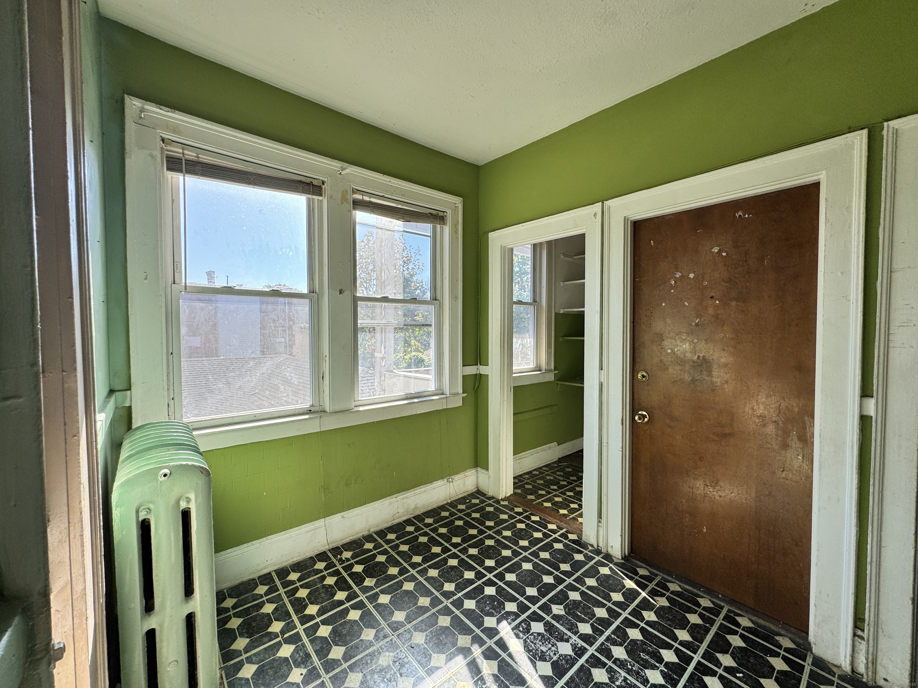 102 Rowe Avenue Hartford CT 06106