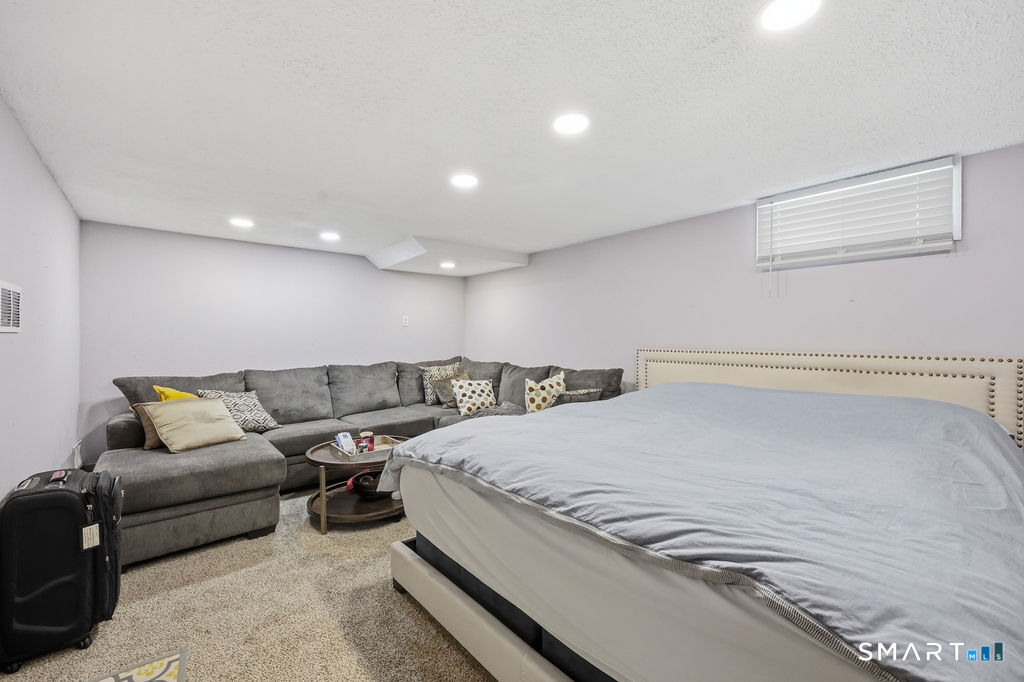 143 Carroll Street New Britain CT 06053