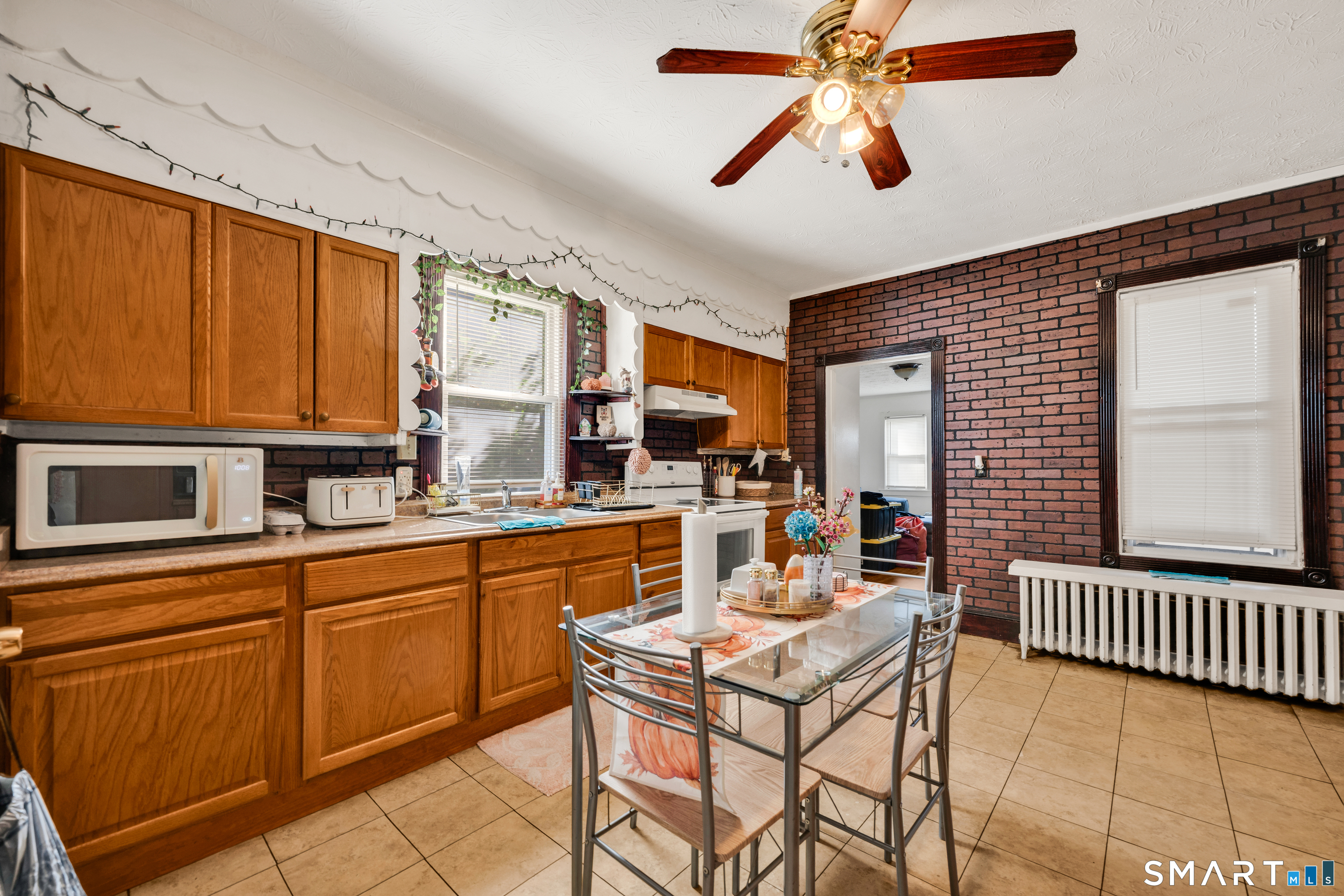 145 Adelaide Street Hartford CT 06114