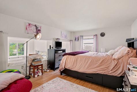 287 Saint John Street New Haven CT 06511