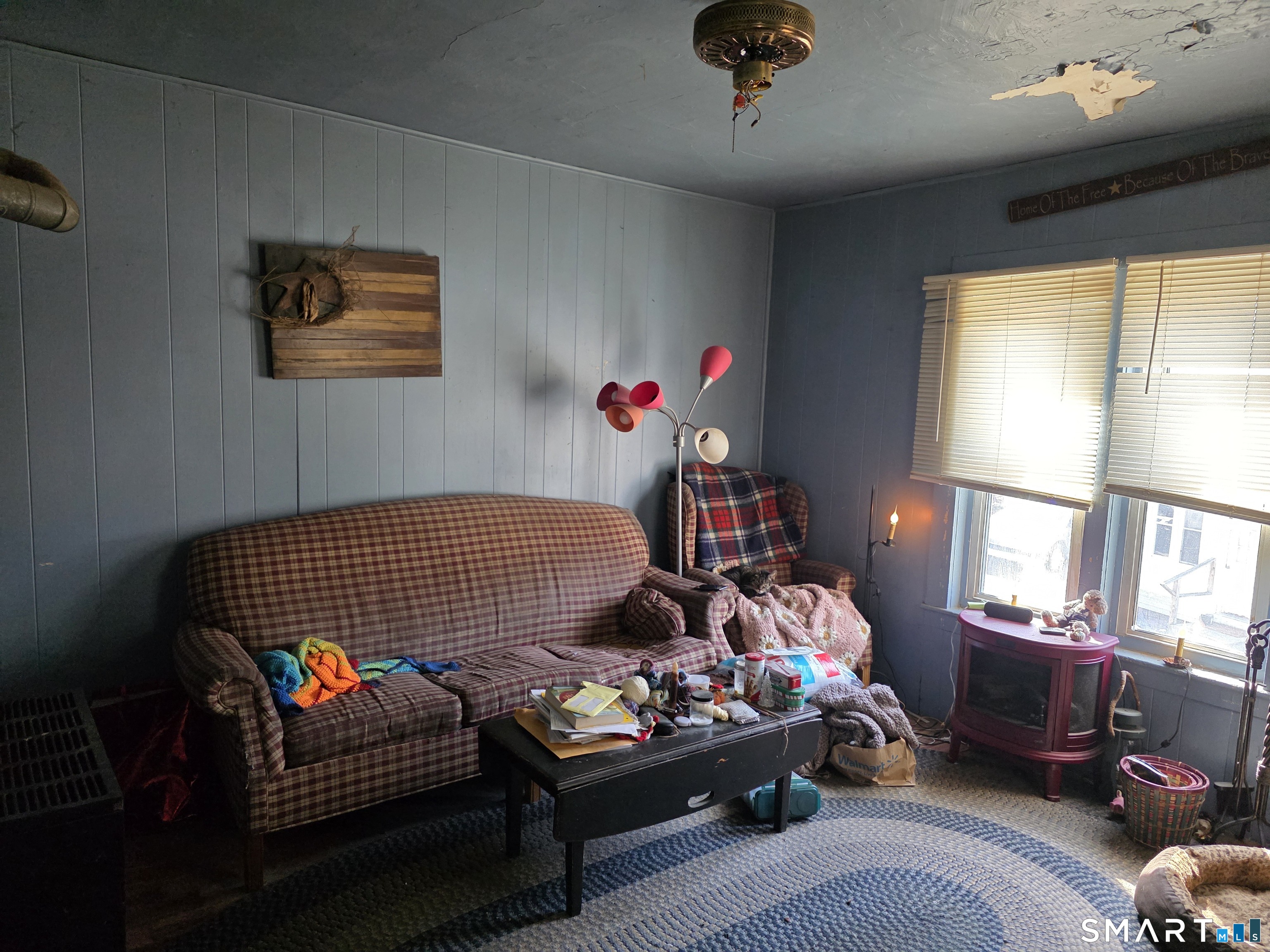 129 Woodstock Avenue Putnam CT 06260