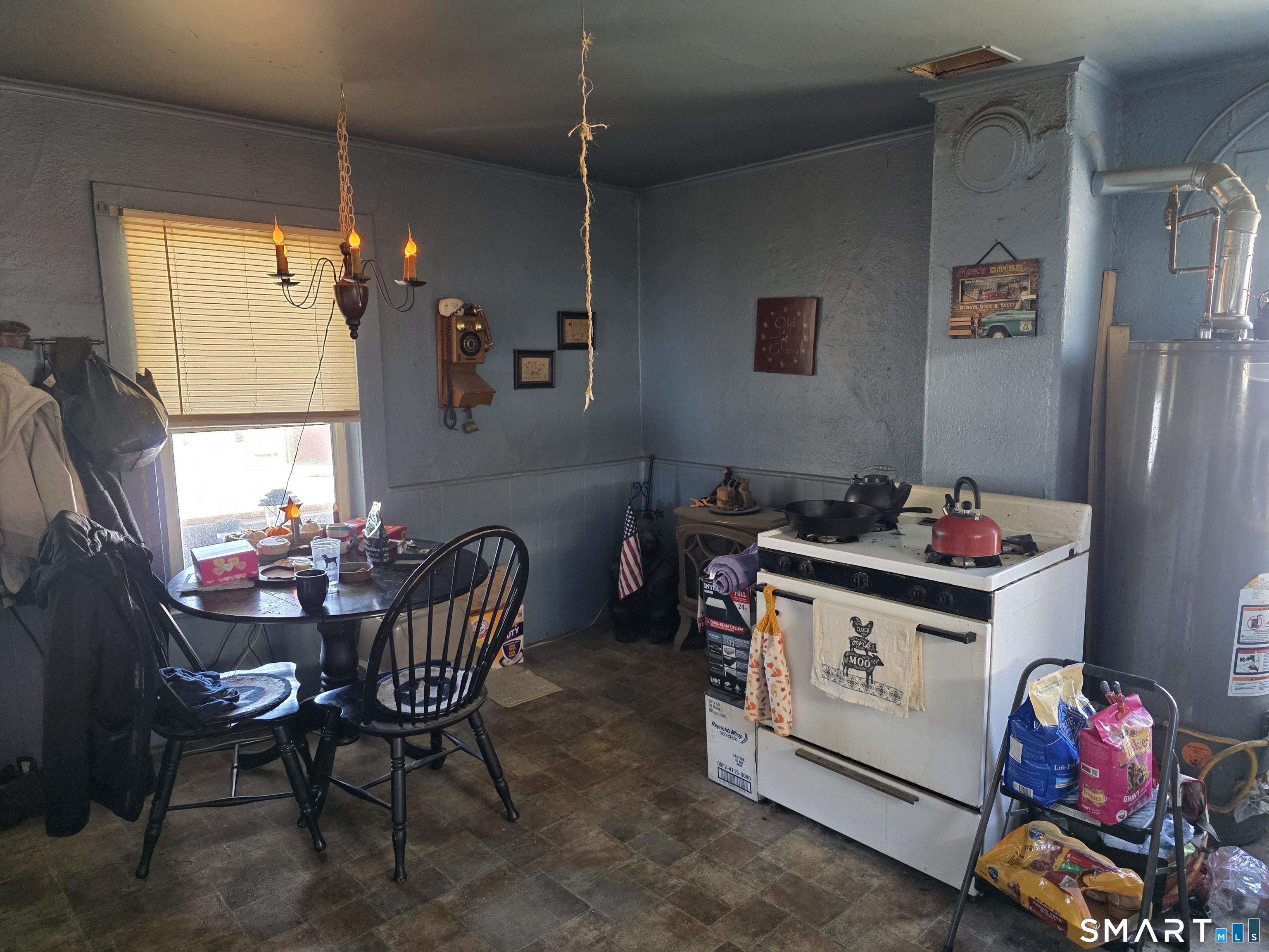 129 Woodstock Avenue Putnam CT 06260