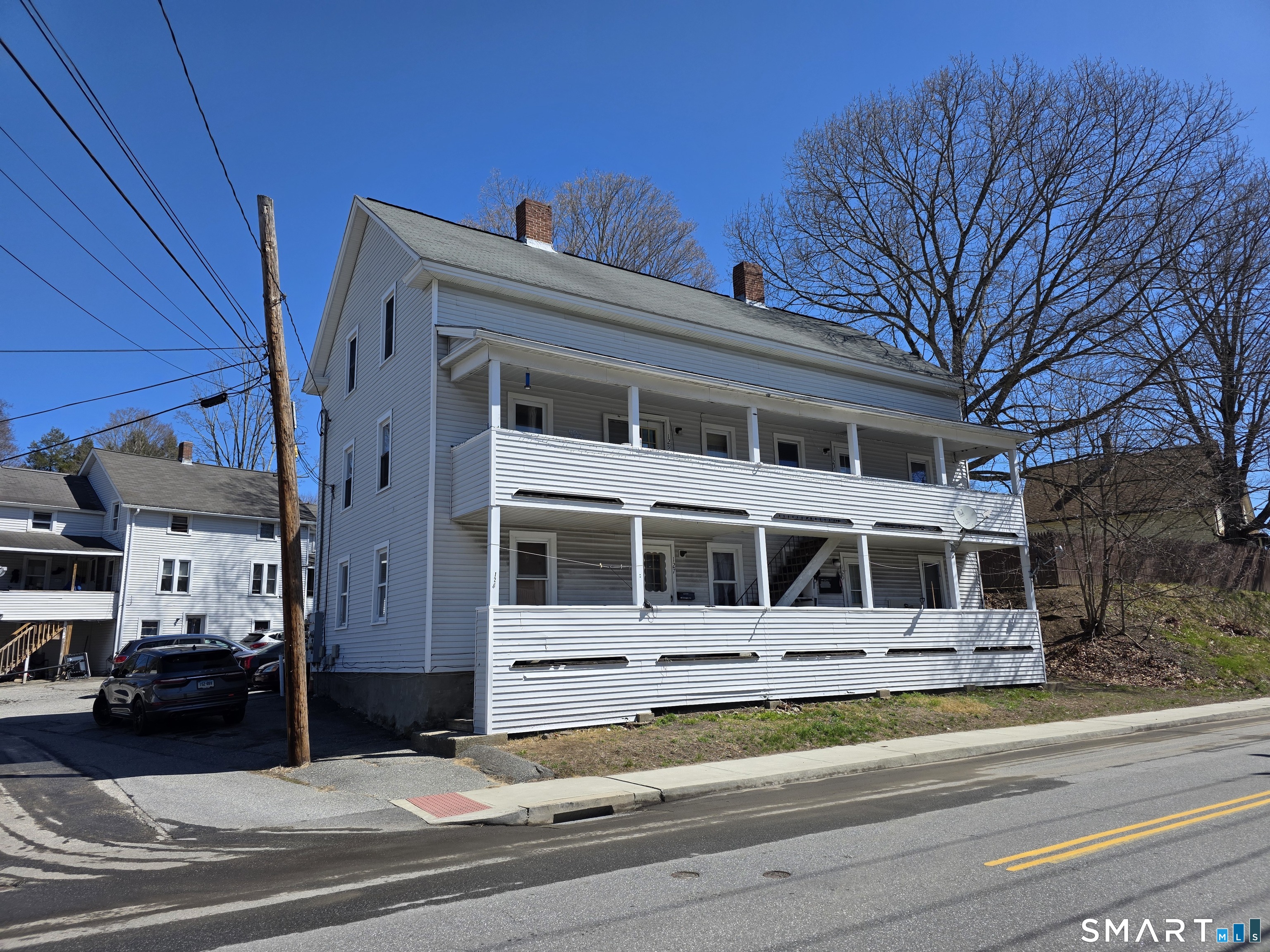 129 Woodstock Avenue Putnam CT 06260