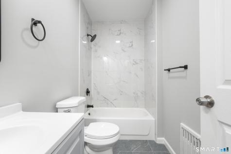 83 Pleasant Street Meriden CT 06450