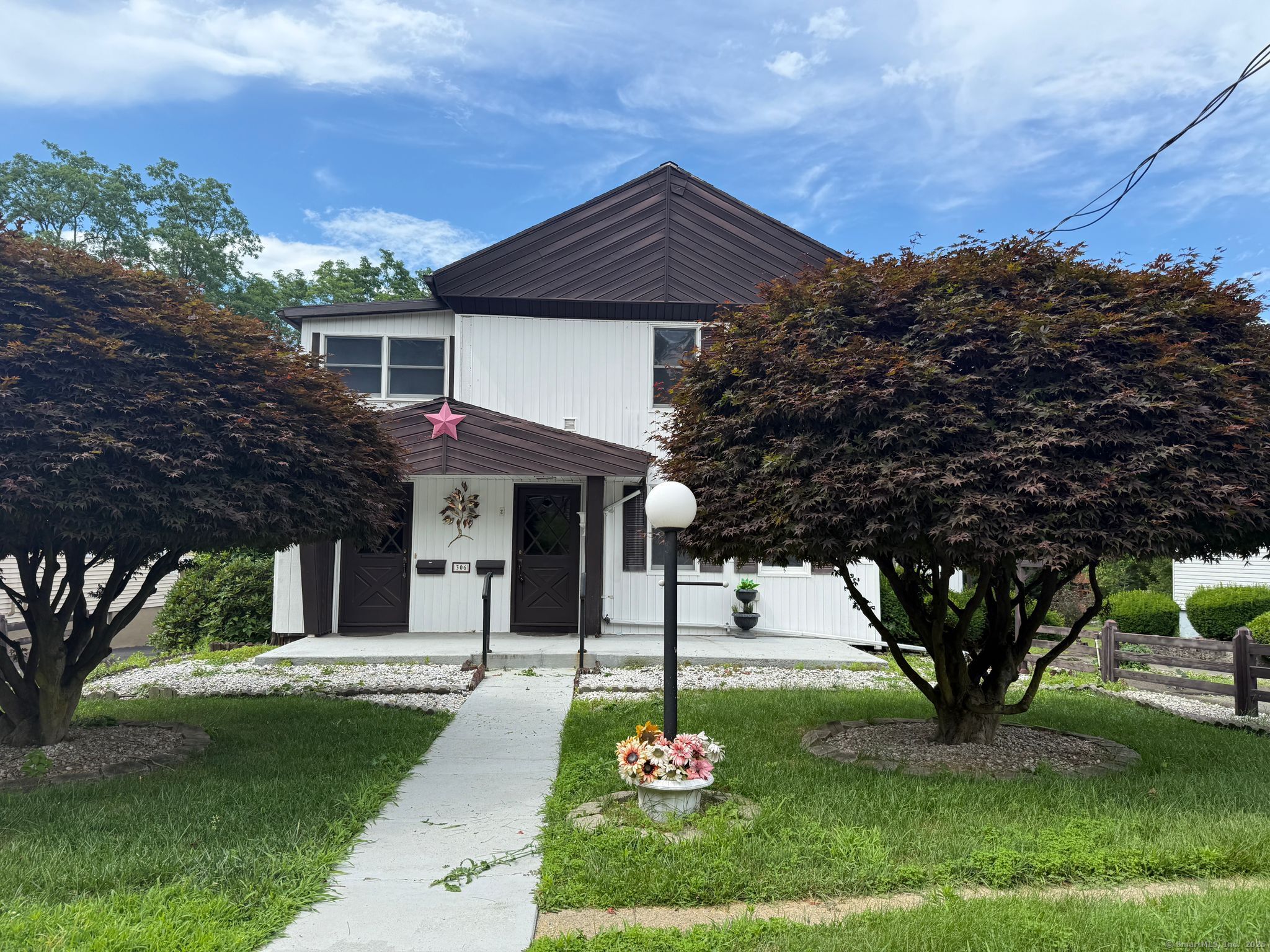 306 Divinity Street Bristol CT 06010