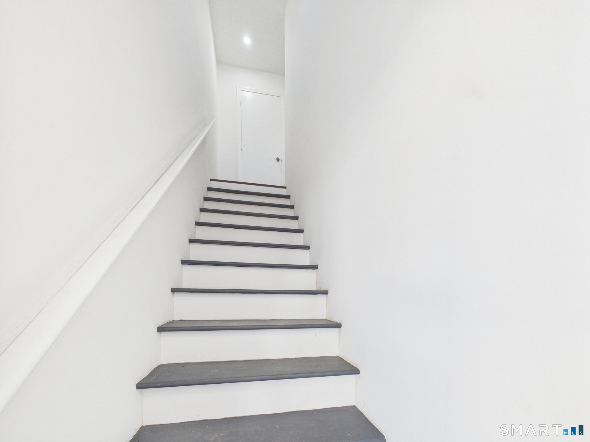 23 Dewitt Street New Haven CT 06519