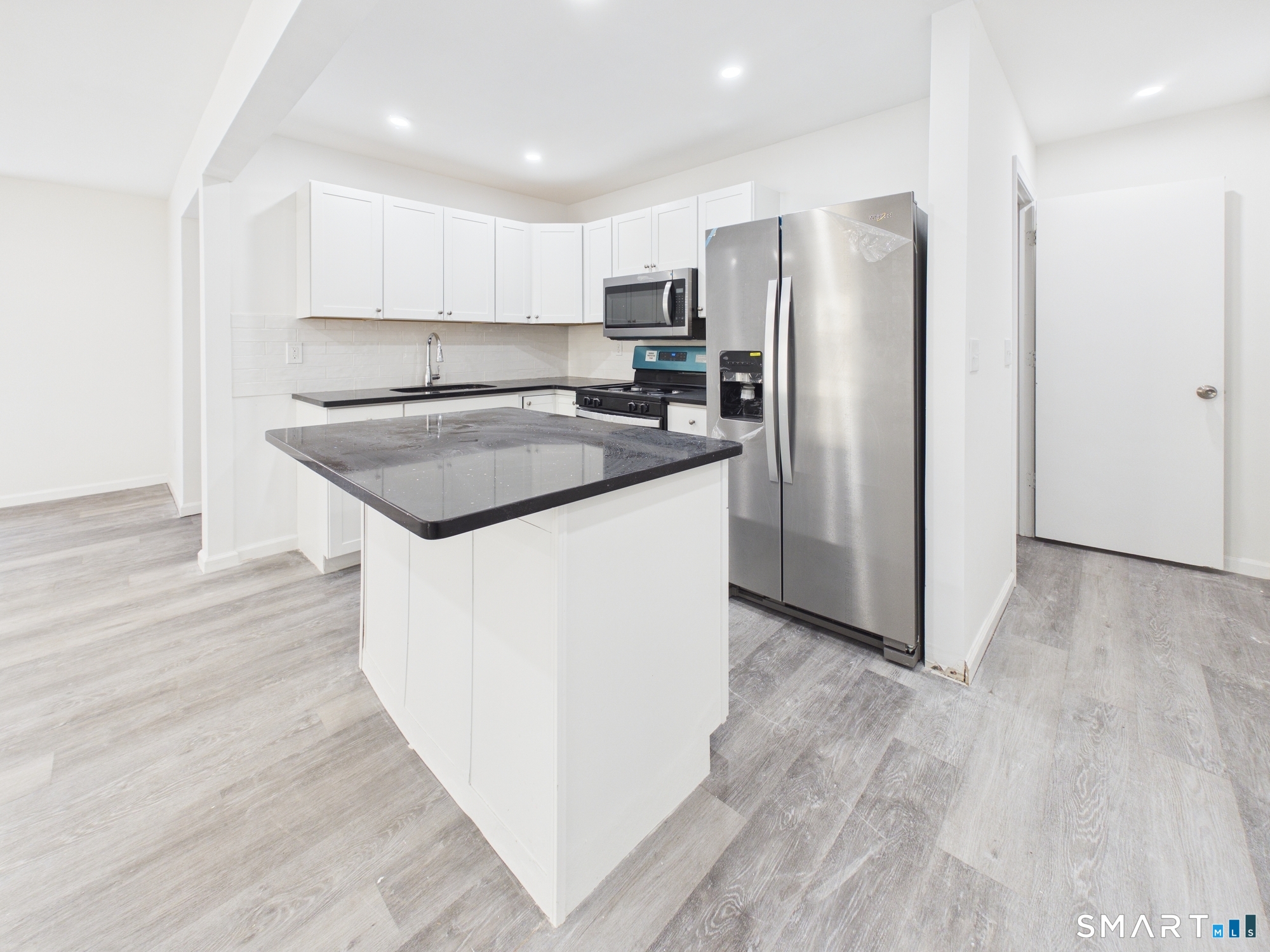 23 Dewitt Street New Haven CT 06519