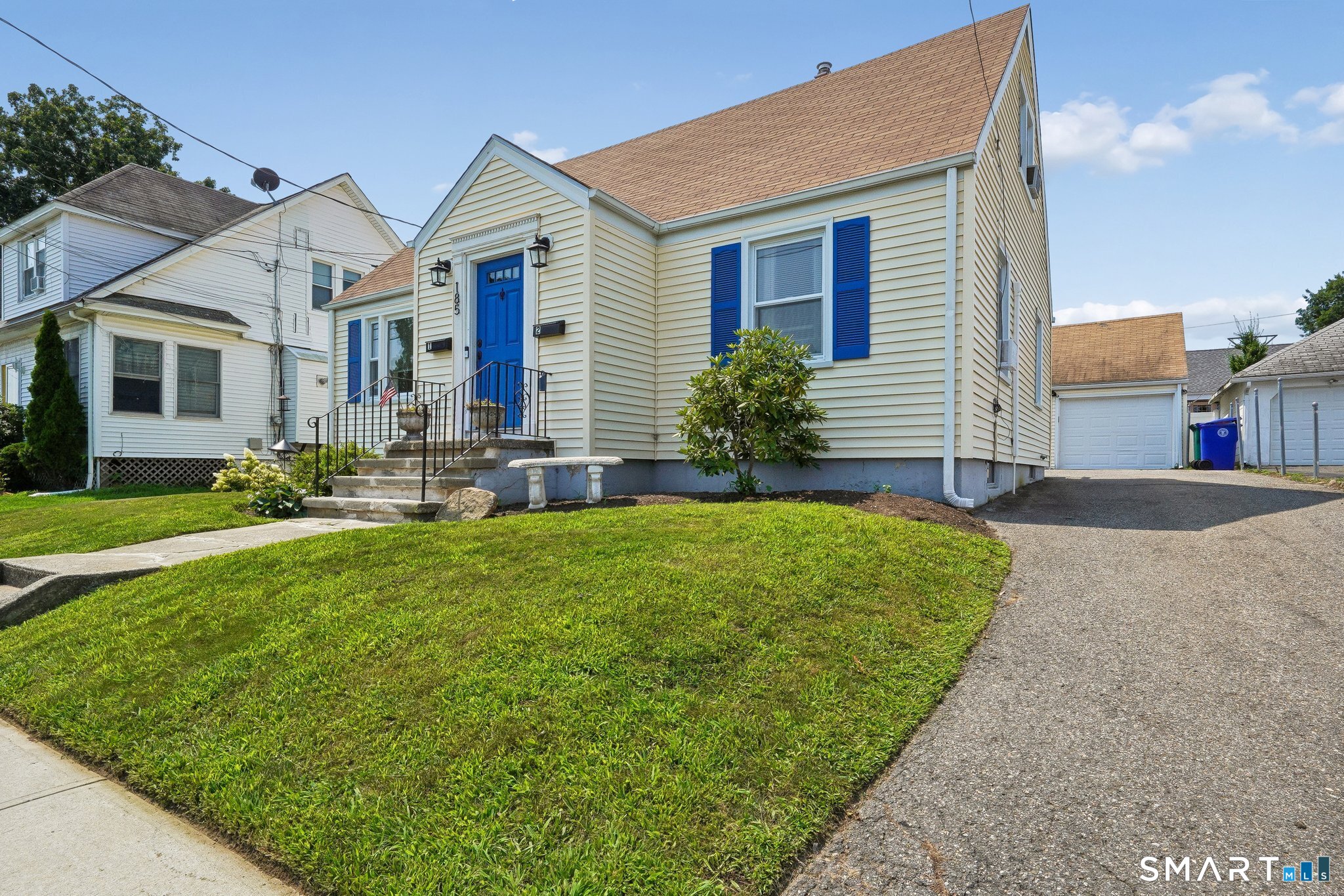 185 Oakland Street Stratford CT 06615