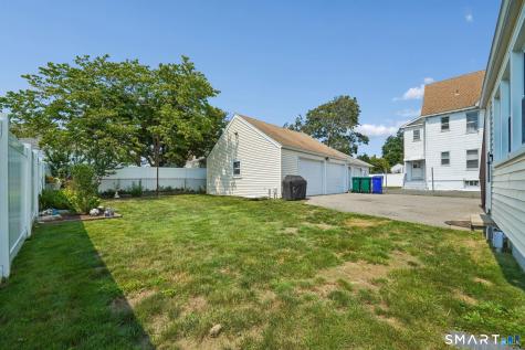 185 Oakland Street Stratford CT 06615