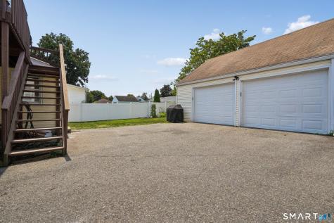 185 Oakland Street Stratford CT 06615