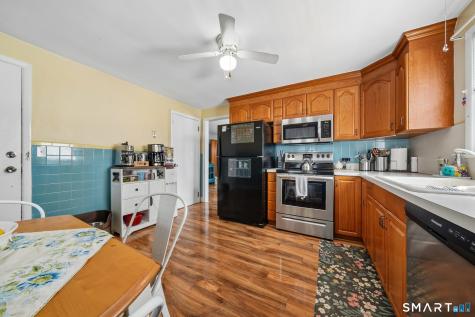 185 Oakland Street Stratford CT 06615