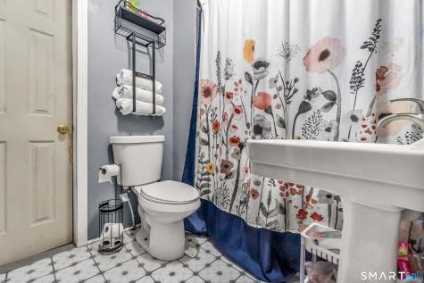 10 Wood Street Waterbury CT 06704