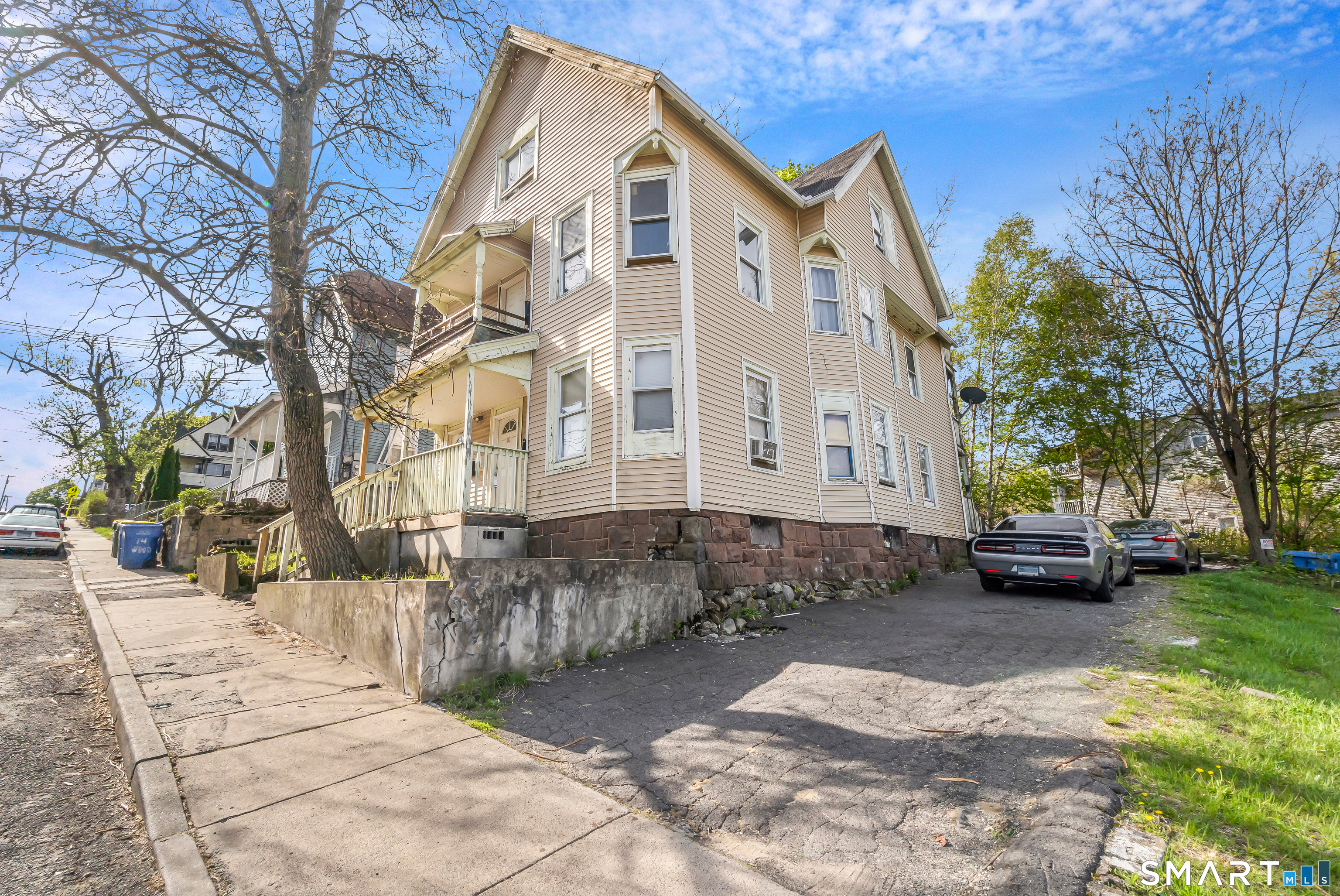 10 Wood Street Waterbury CT 06704