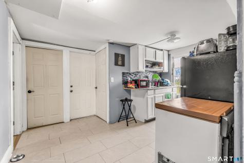 10 Wood Street Waterbury CT 06704