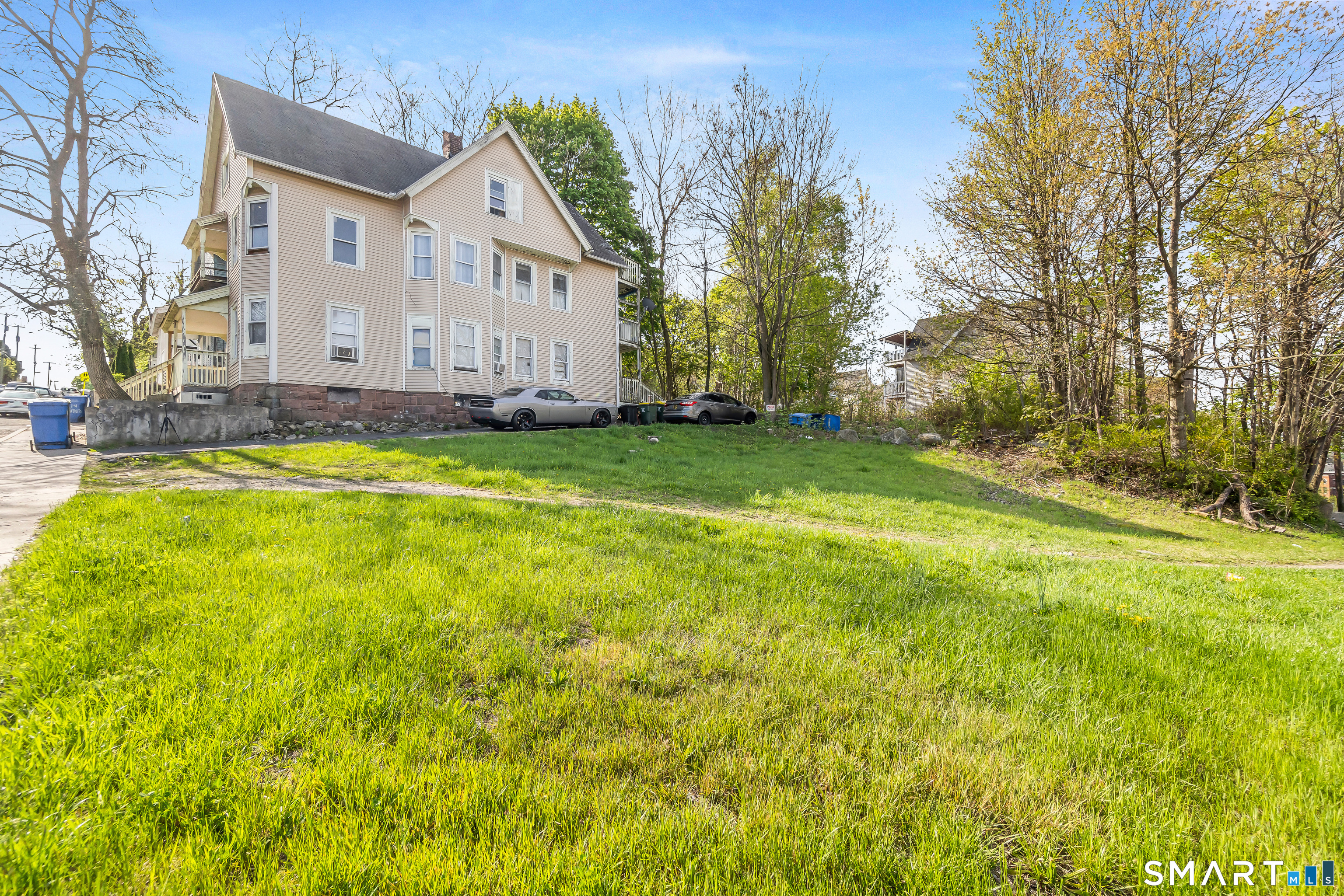 10 Wood Street Waterbury CT 06704