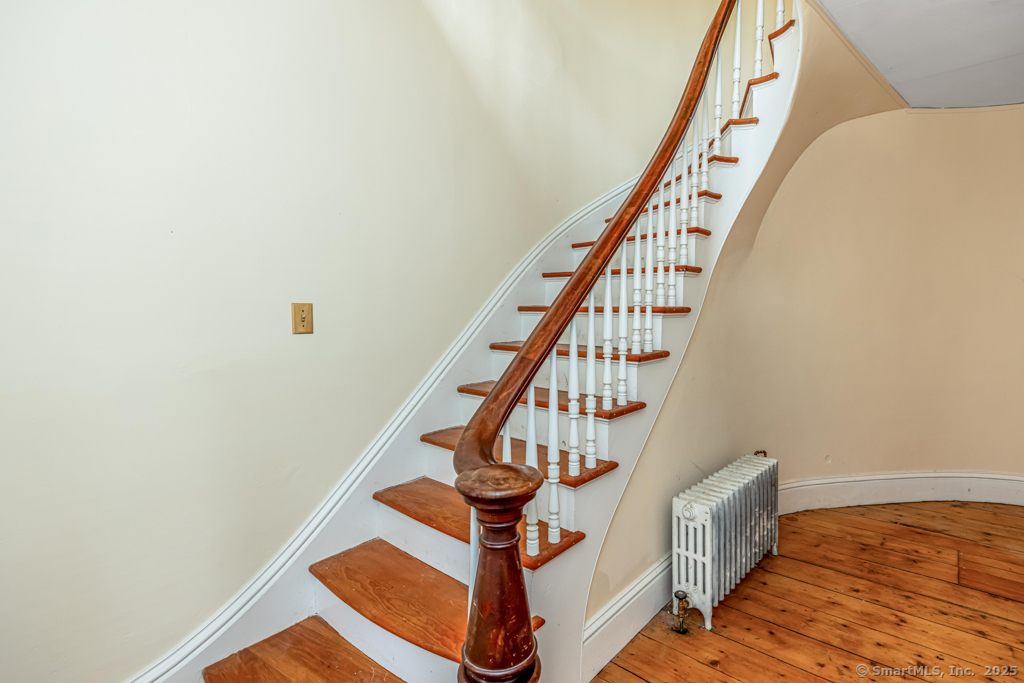 1572 Saybrook Road Haddam CT 06438