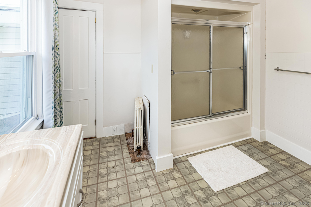 1572 Saybrook Road Haddam CT 06438