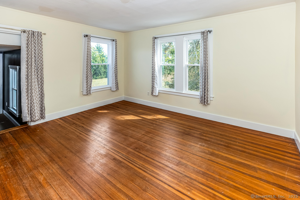 1572 Saybrook Road Haddam CT 06438