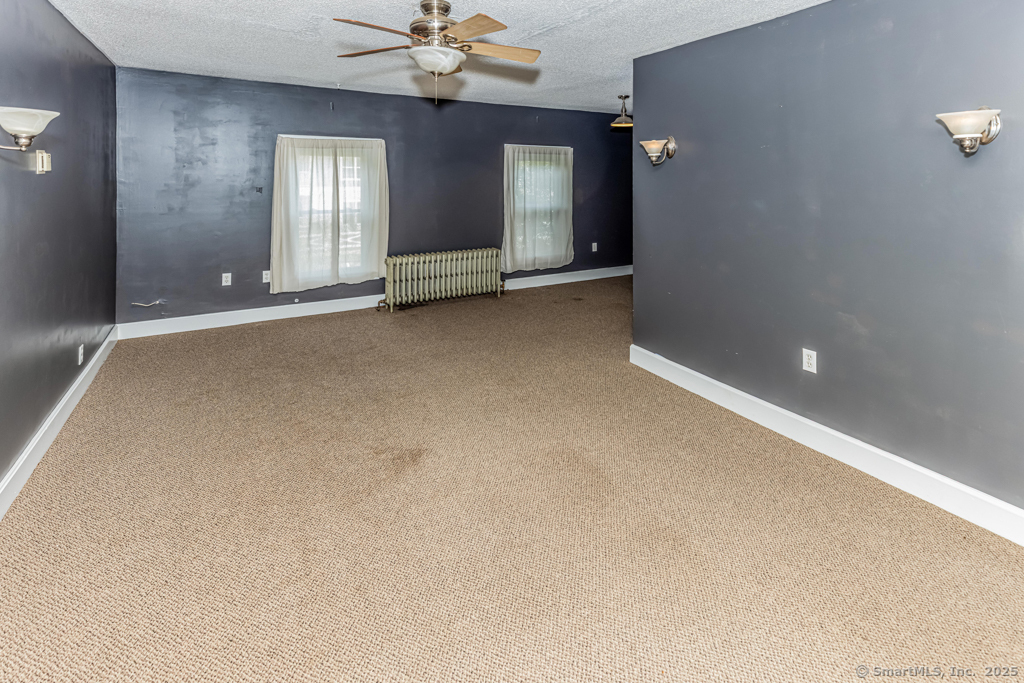 1572 Saybrook Road Haddam CT 06438