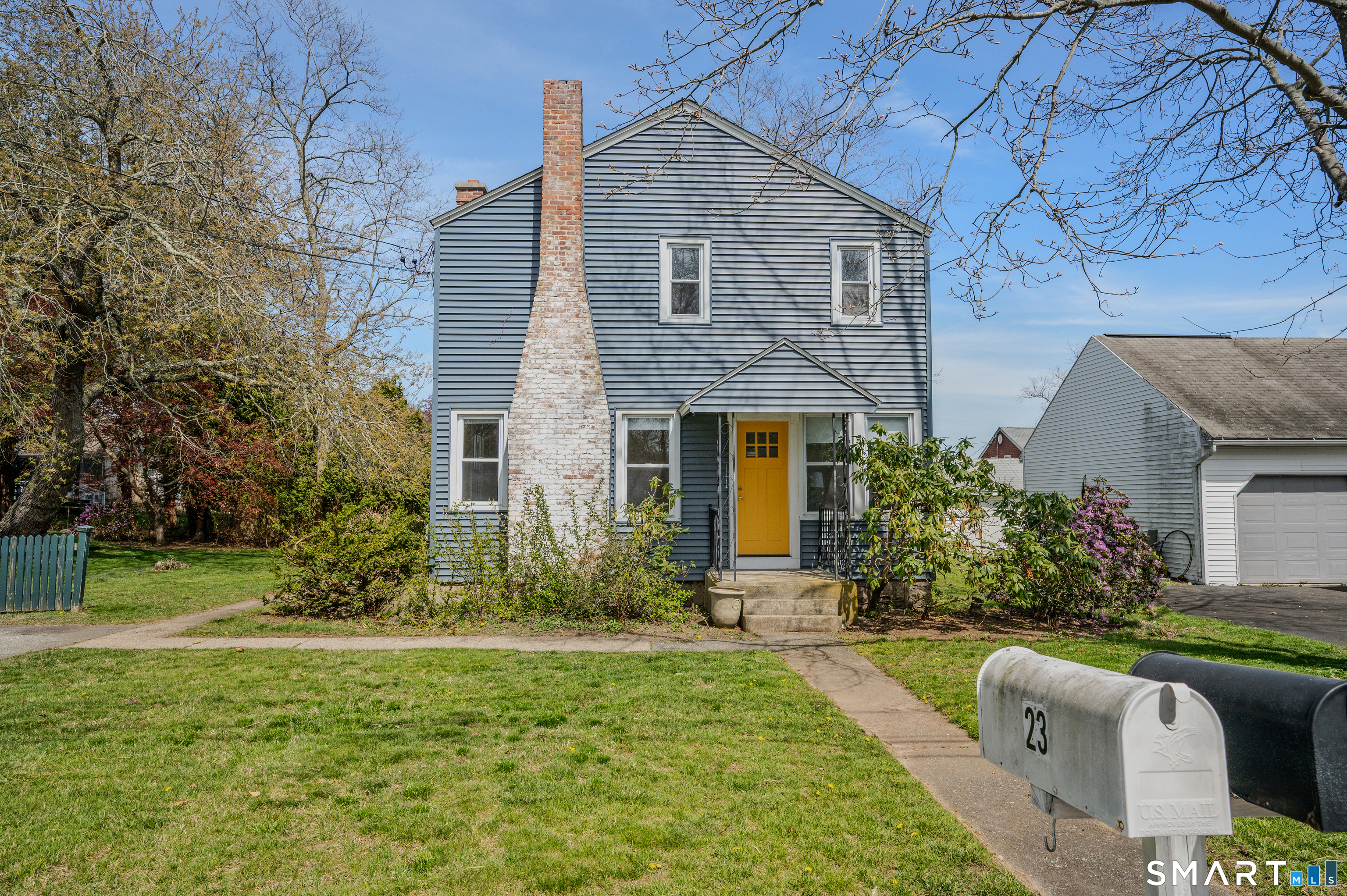 23 Ridgewood Avenue Waterford CT 06385