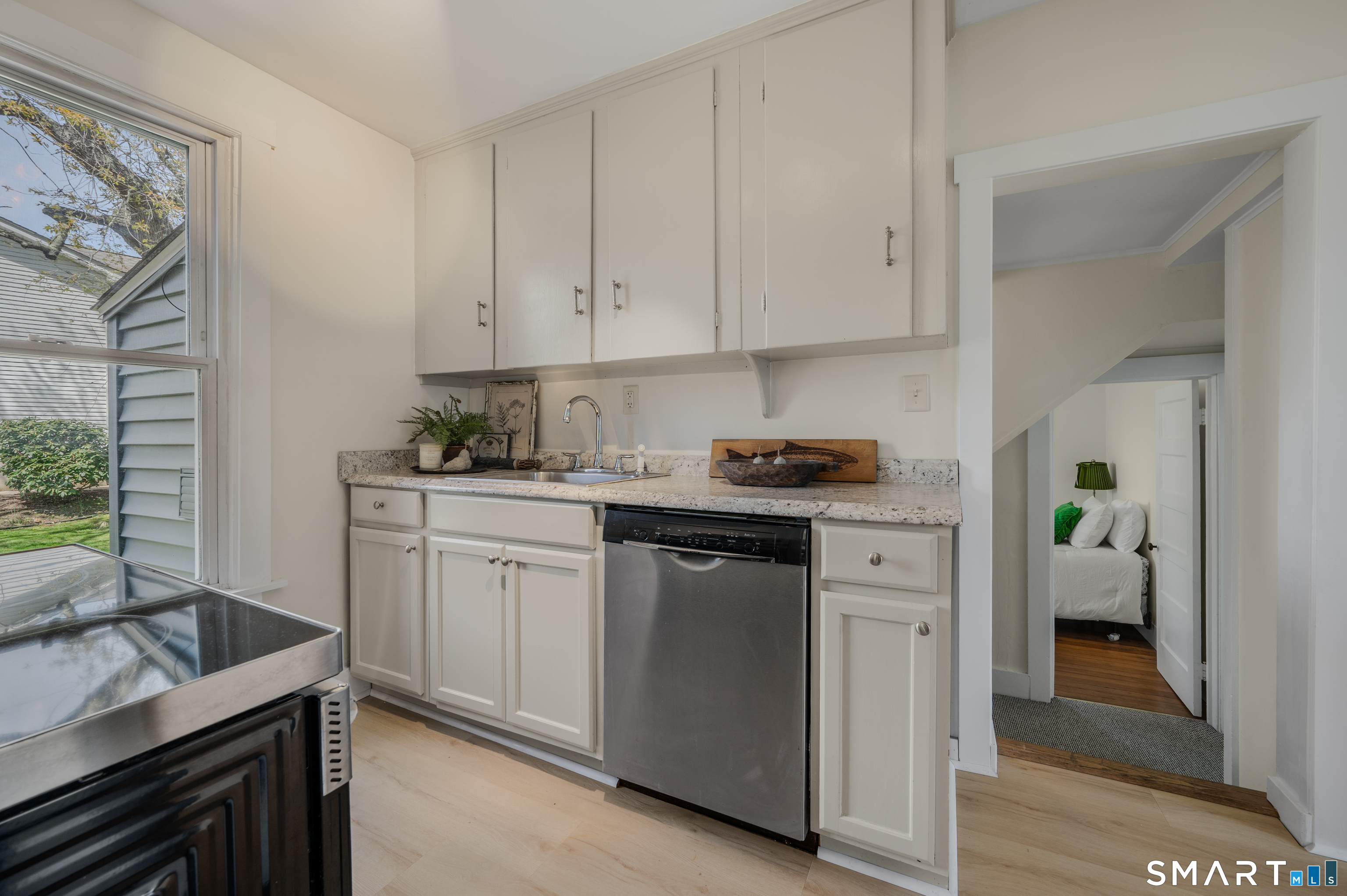 23 Ridgewood Avenue Waterford CT 06385