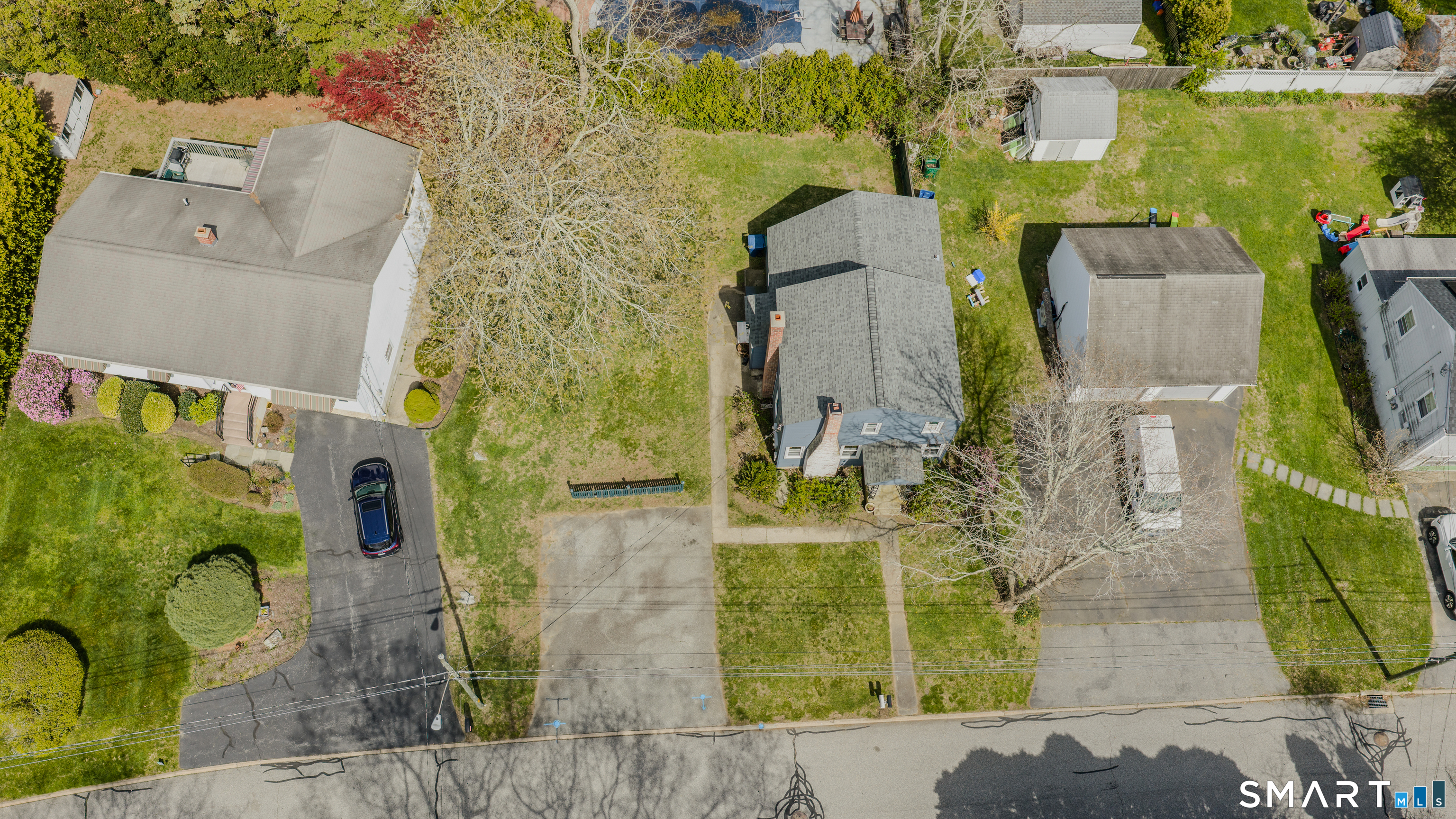 23 Ridgewood Avenue Waterford CT 06385