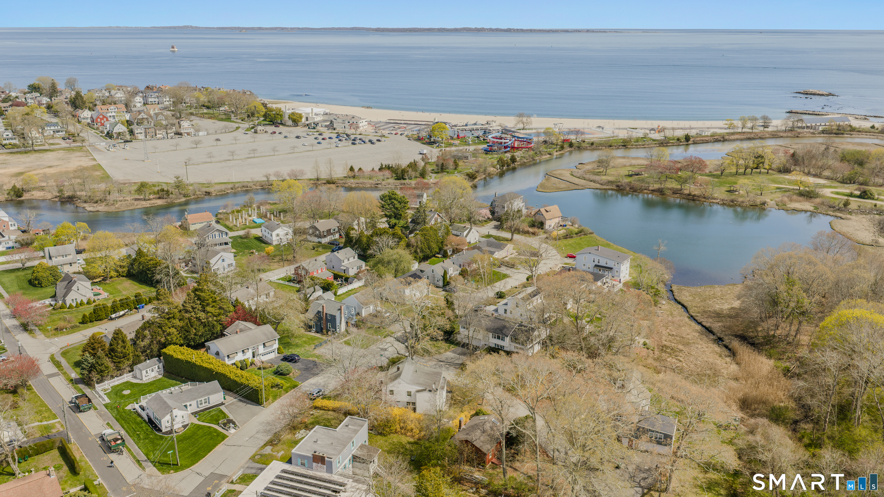 23 Ridgewood Avenue Waterford CT 06385