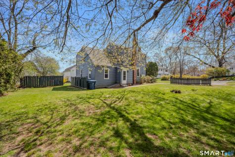 23 Ridgewood Avenue Waterford CT 06385