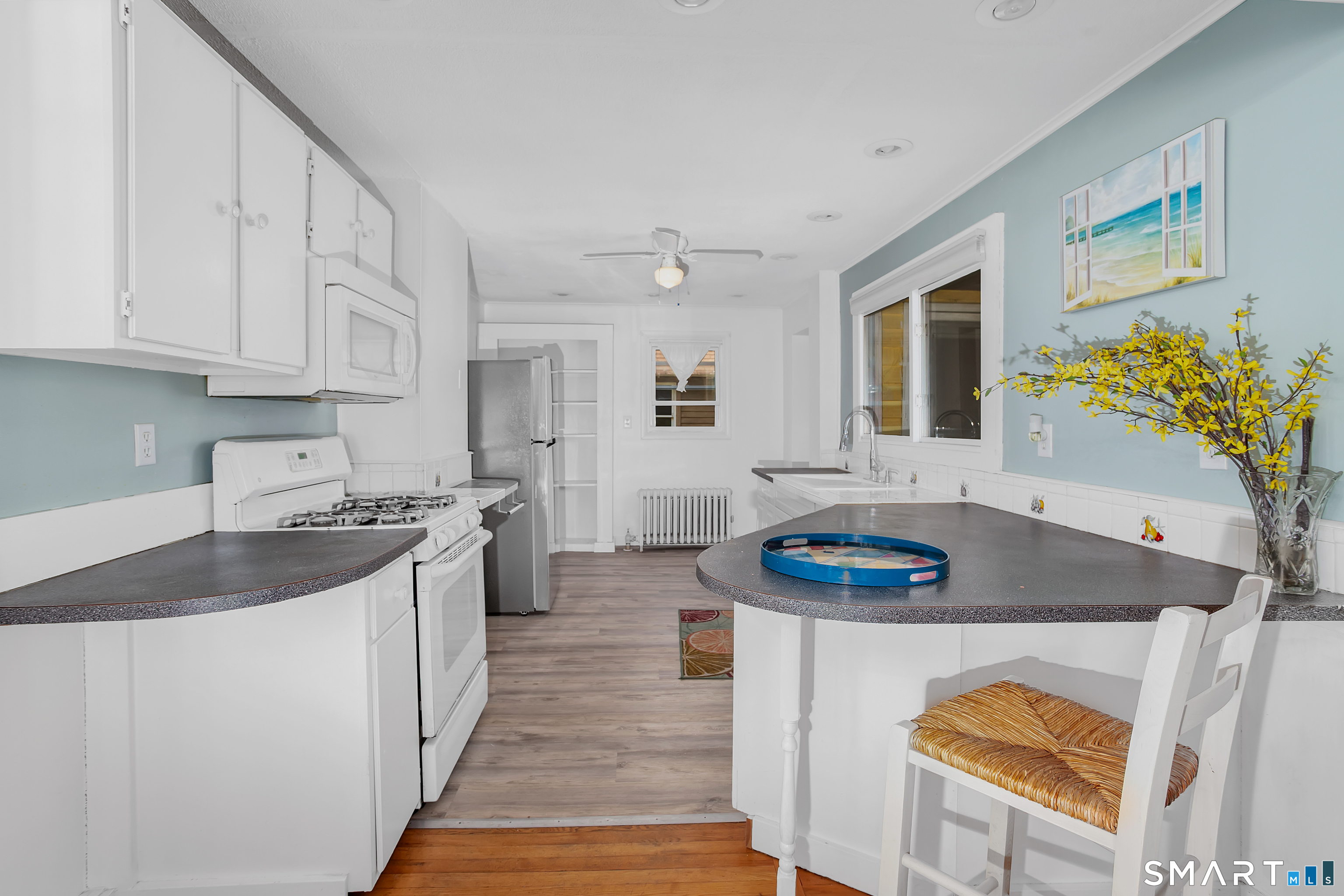 158 Shore Drive Branford CT 06405
